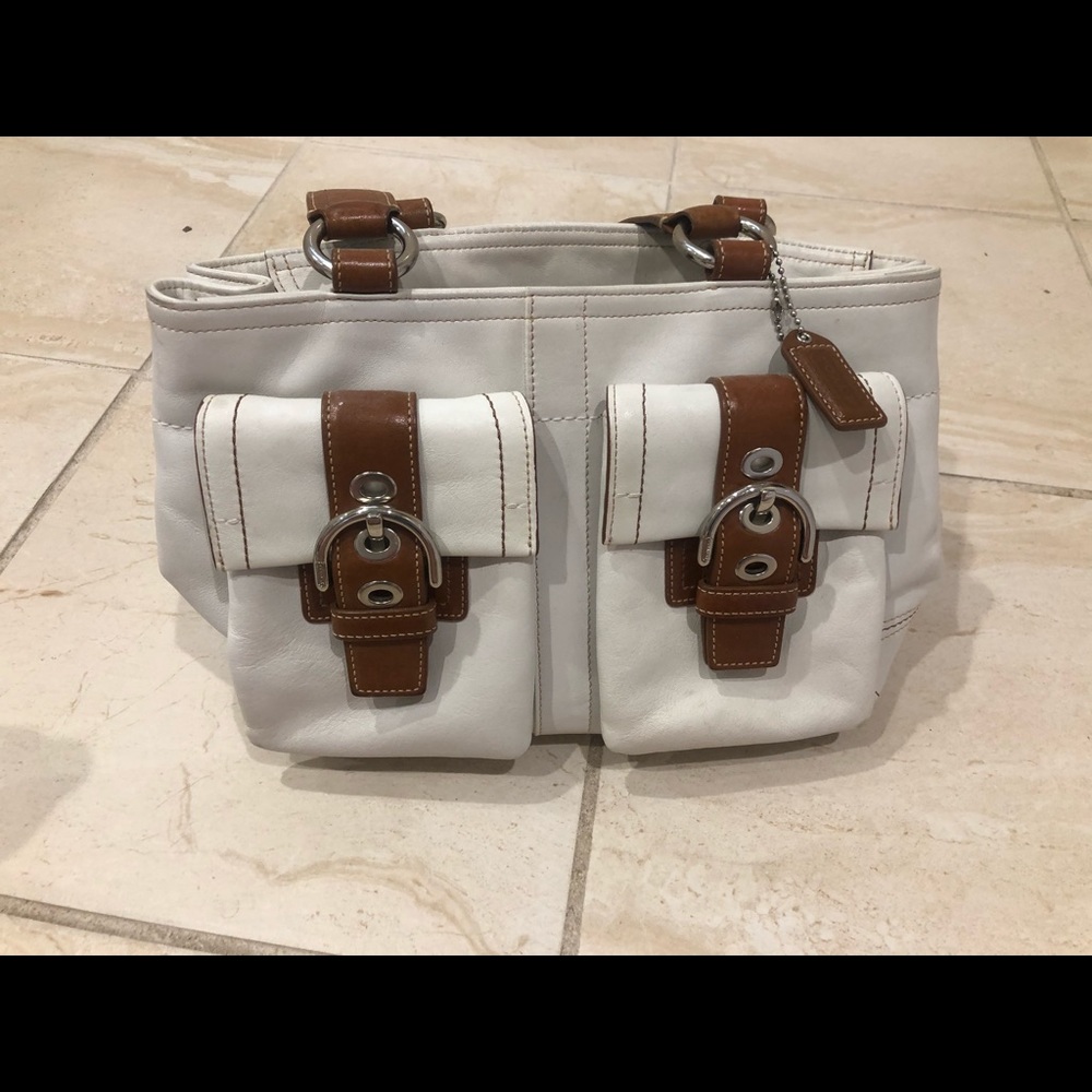 Cute 2000s Y2K 90s coach shoulder bag